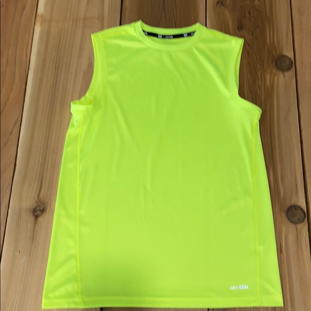 Boys Sports Top 🎉 4 for $20 🎊